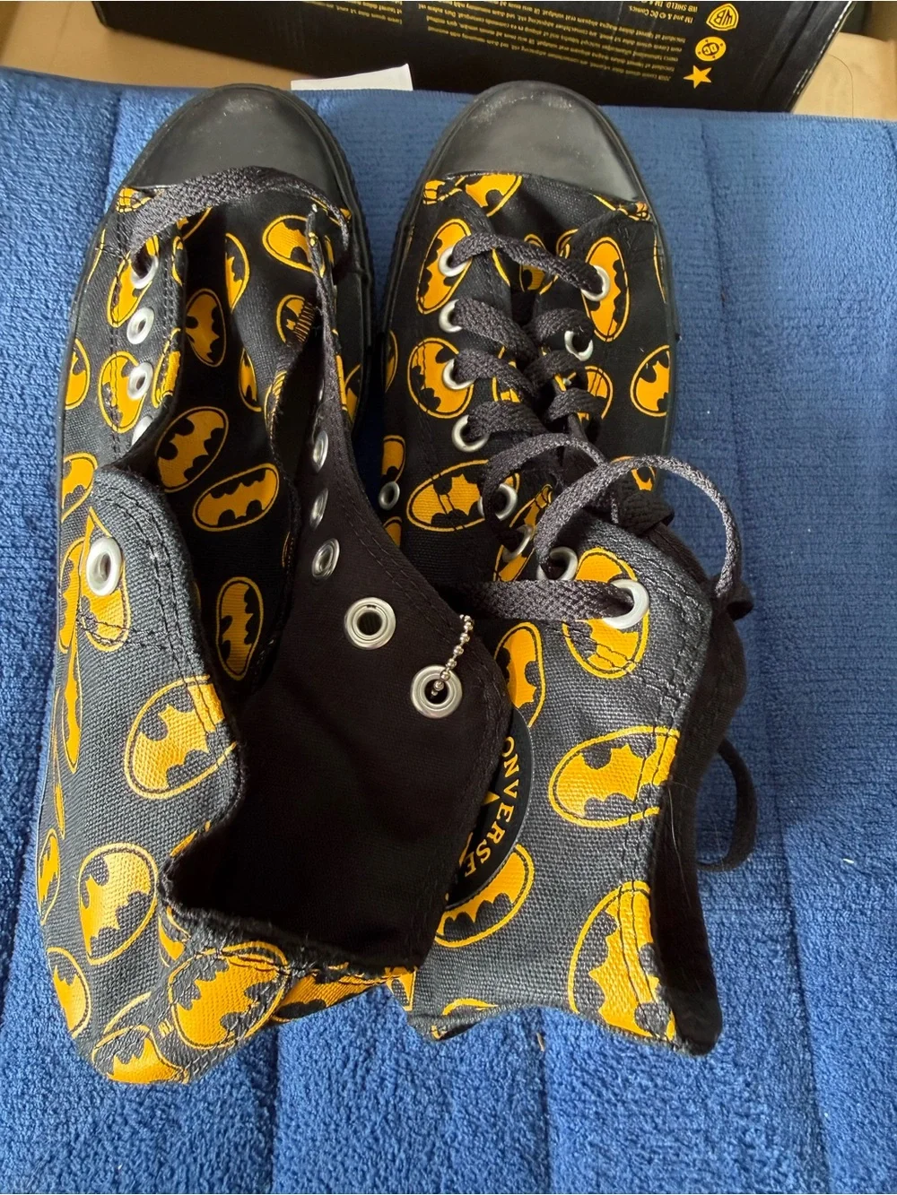 Converse All Star Chuck Taylor High Top Sneaker Shoe Batman Print Size 8.5 New - Picture 5 of 8
